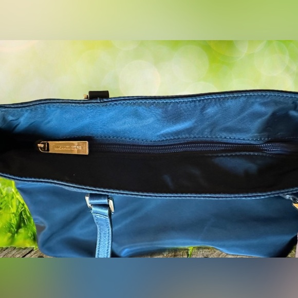 MICHAEL Michael Kors Navy Morgan Tote - Picture 5 of 12